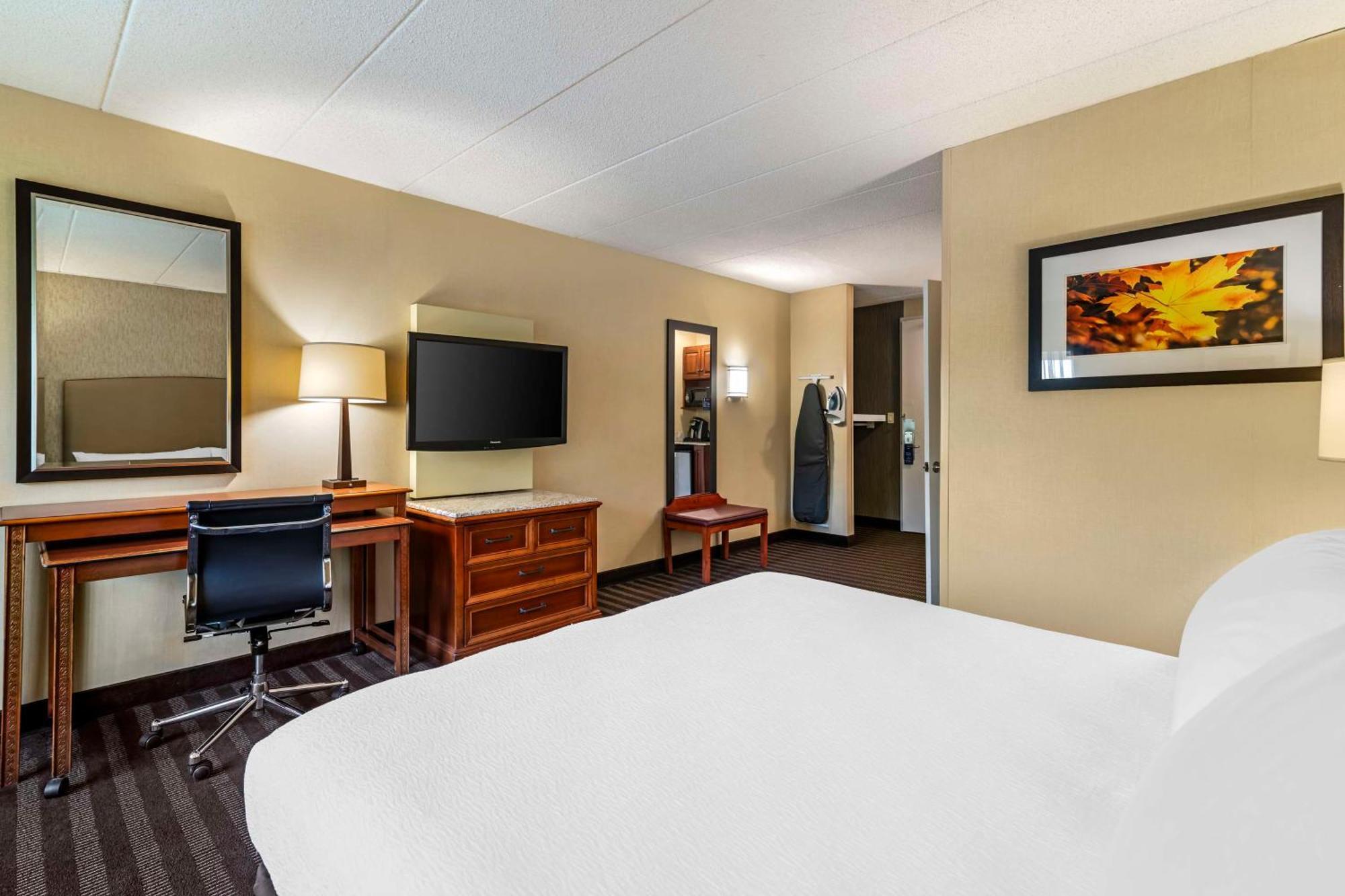 Best Western Springfield Hotel Exterior photo