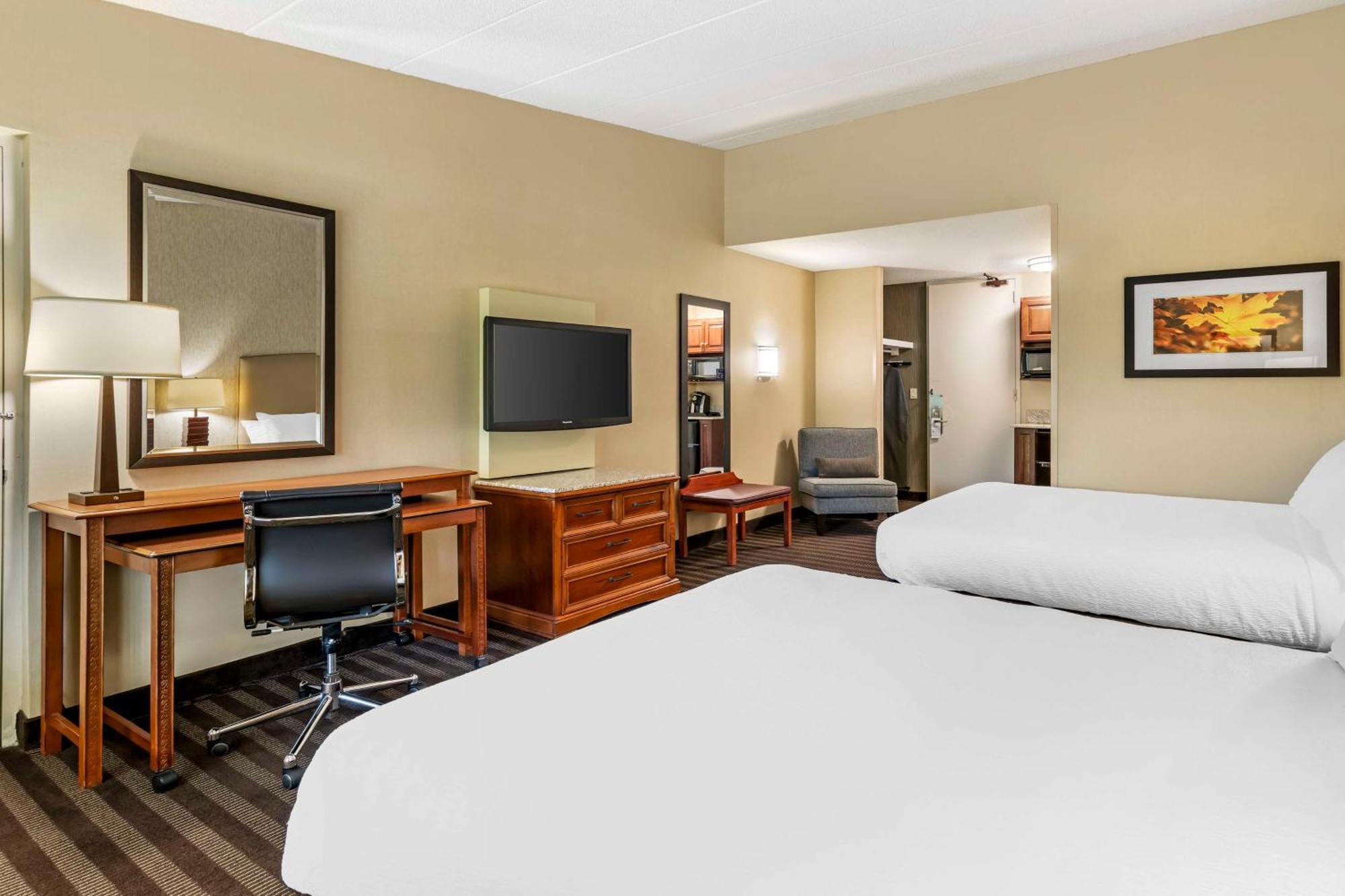 Best Western Springfield Hotel Exterior photo